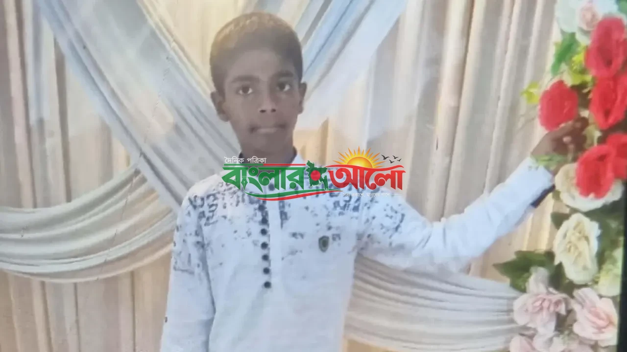 বুড়িগঙ্গায় প্রতিমা বিসর্জনের সময় ১৫ বছরের কিশোর নিখোঁজ